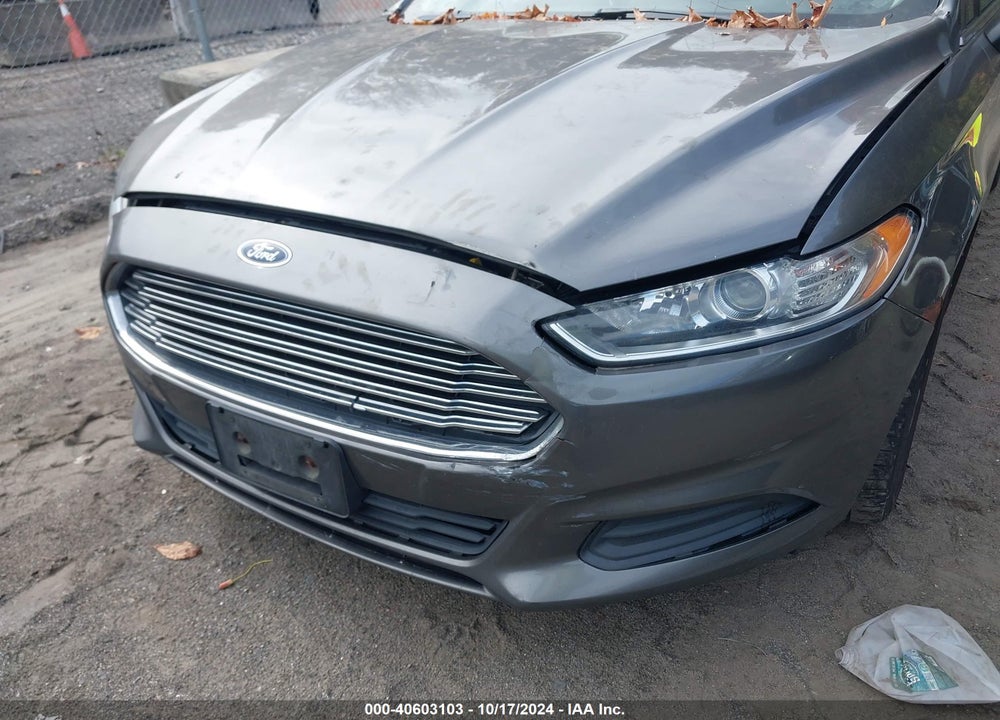 2013 FORD FUSION S VIN: 3FA6P0G70DR104671