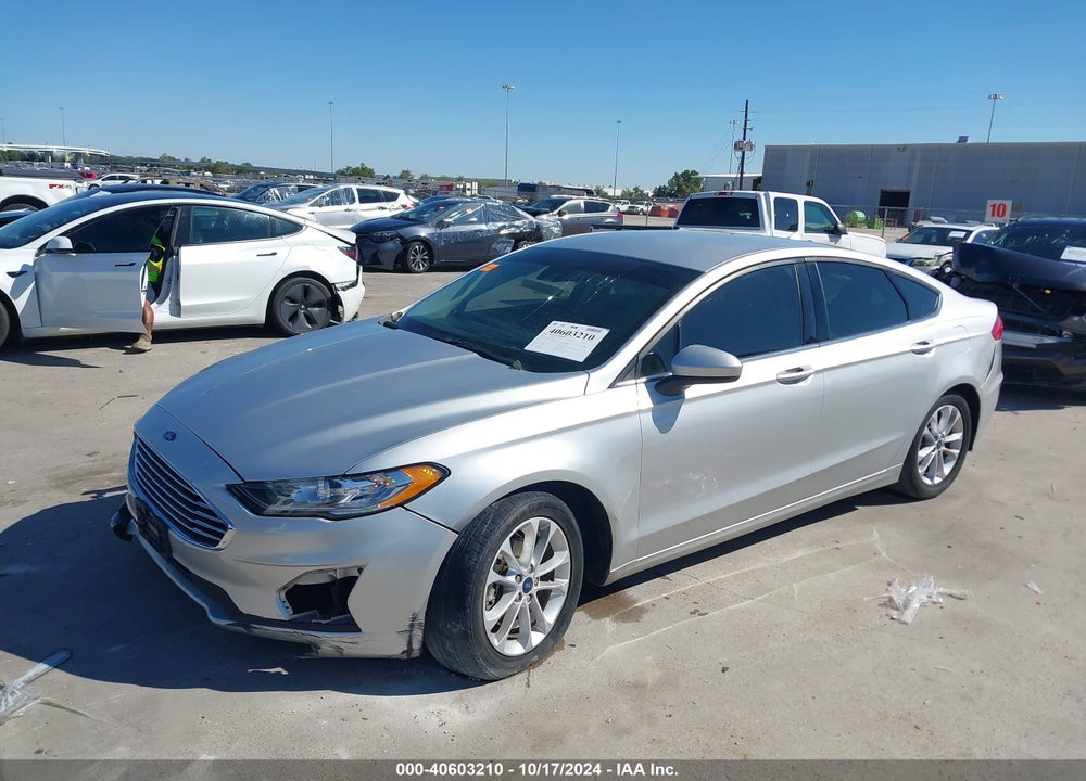 2019 FORD FUSION SE VIN: 3FA6P0HD0KR255429
