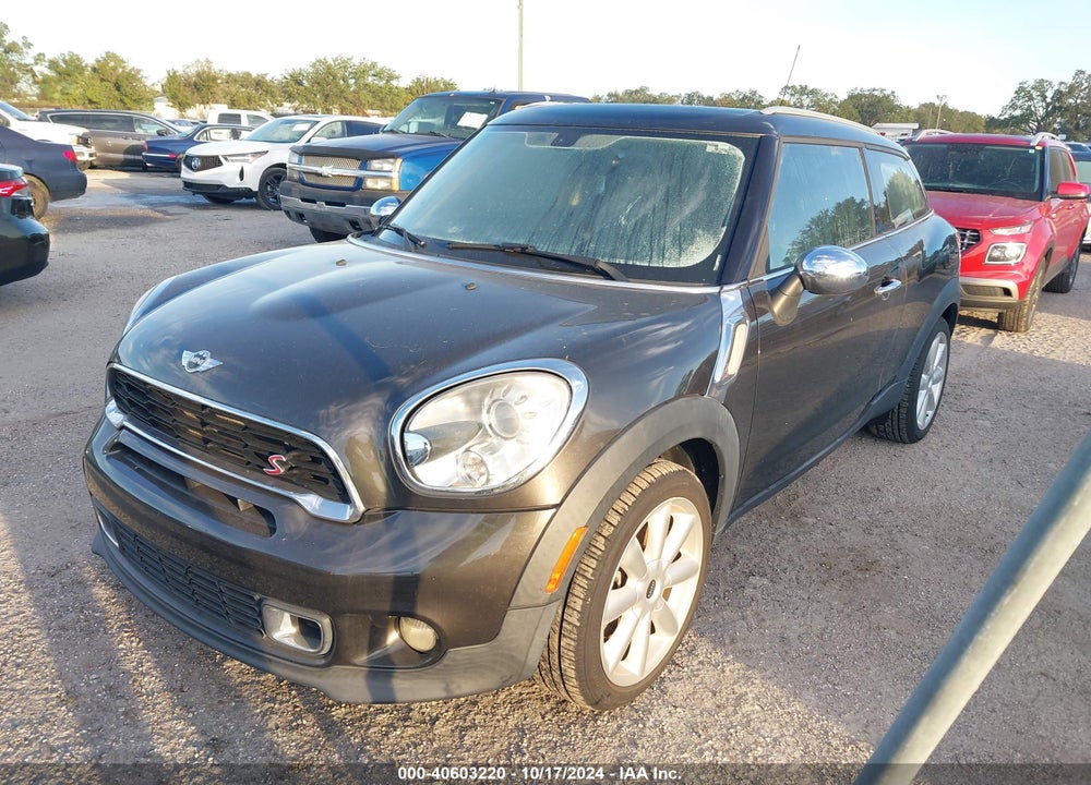 2015 MINI PACEMAN COOPER S VIN: WMWSS5C58FWN49813