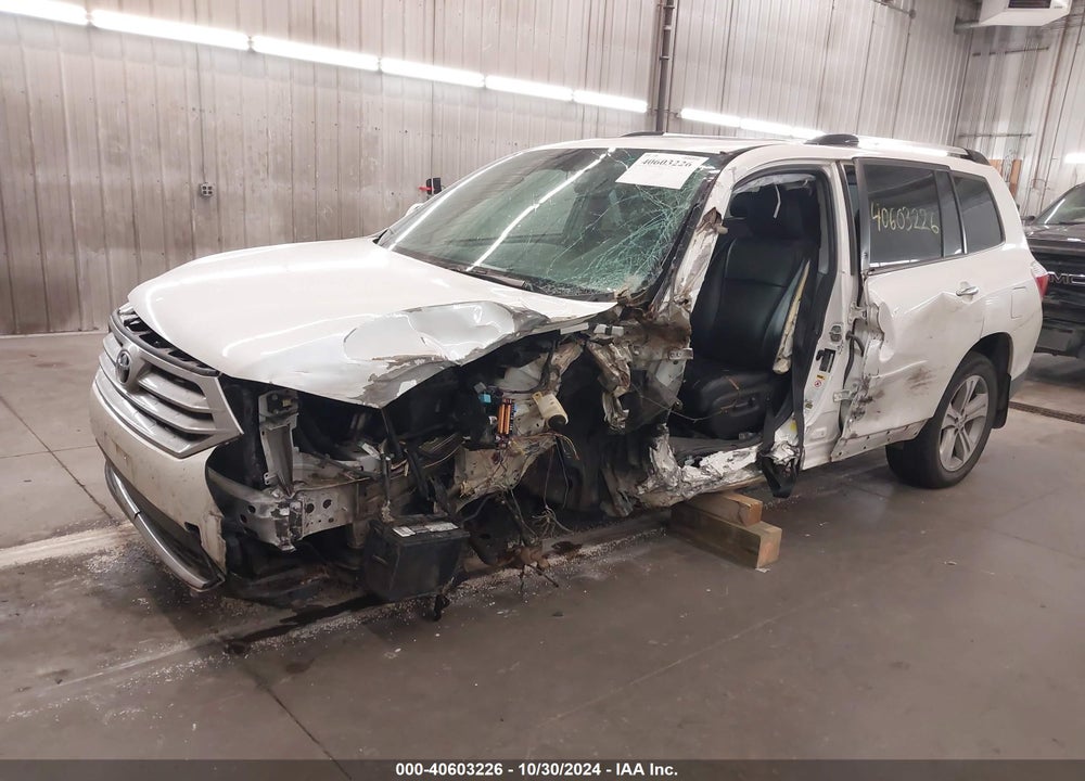 2013 TOYOTA HIGHLANDER LIMITED V6 VIN: 5TDDK3EHXDS186113