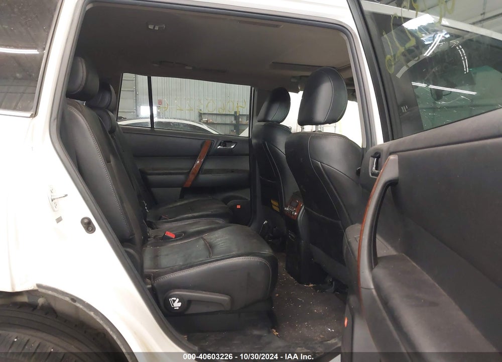2013 TOYOTA HIGHLANDER LIMITED V6 VIN: 5TDDK3EHXDS186113