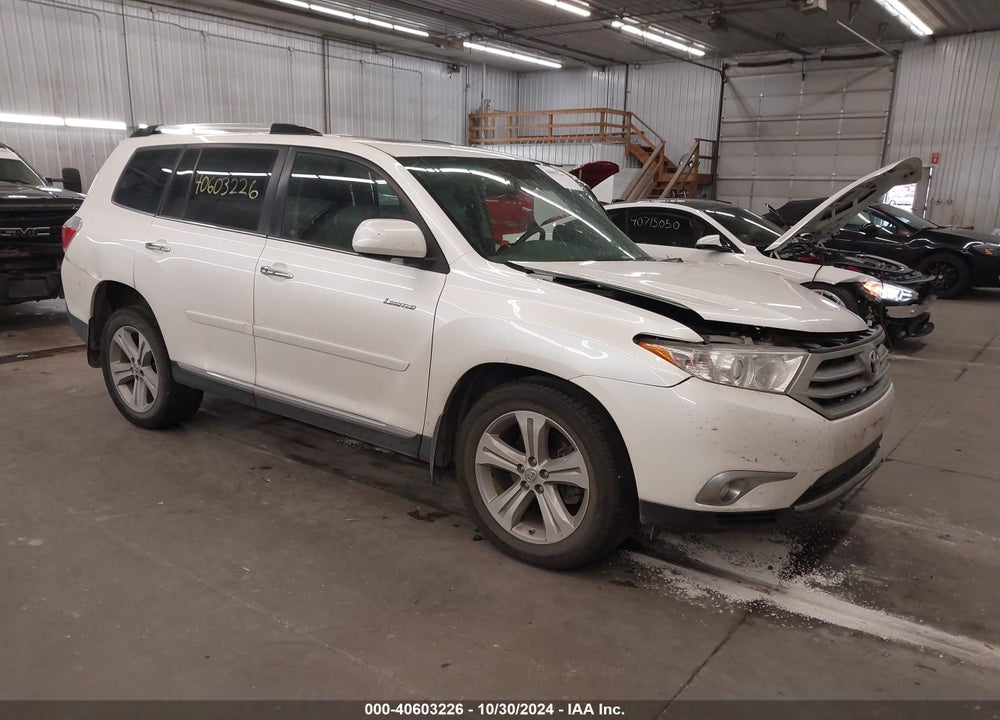 2013 TOYOTA HIGHLANDER LIMITED V6 VIN: 5TDDK3EHXDS186113