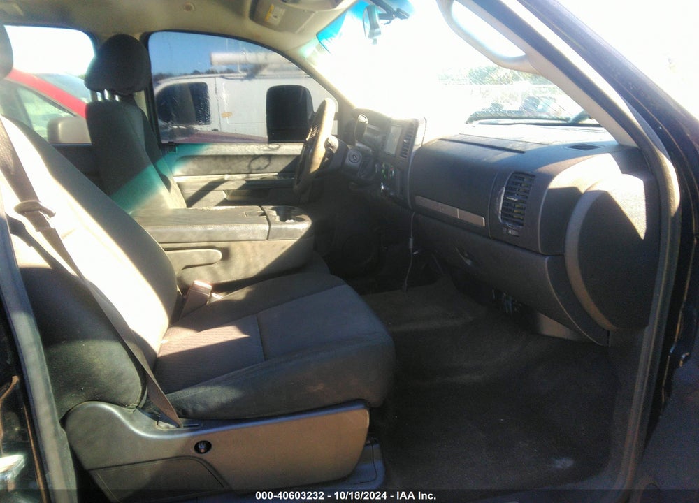 2013 CHEVROLET SILVERADO 1500 LT VIN: 3GCPKSE78DG272758