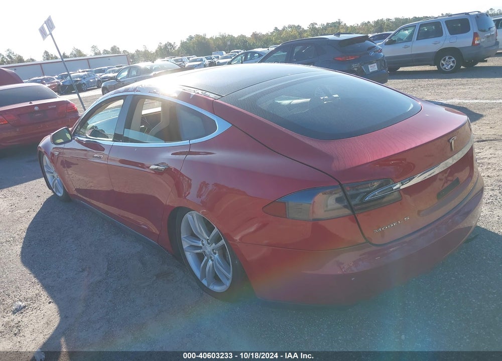 2013 TESLA MODEL S VIN: 5YJSA1CG4DFP19991