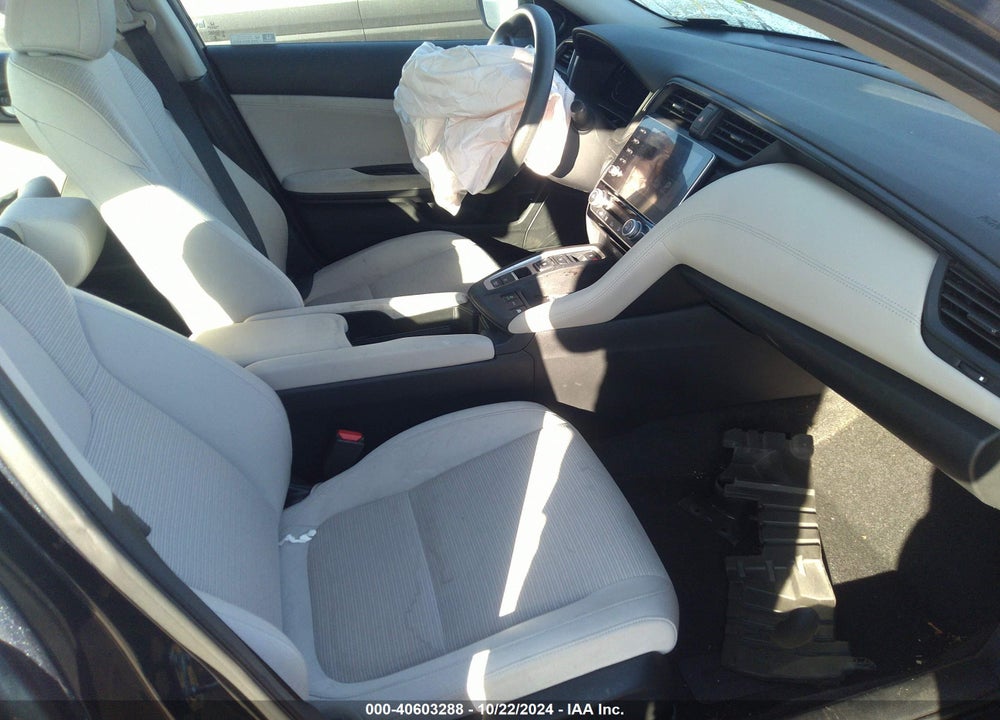 2021 HONDA INSIGHT EX VIN: 19XZE4F55ME001502