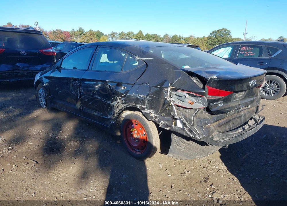 2018 HYUNDAI ELANTRA SE VIN: KMHD74LF1JU665936