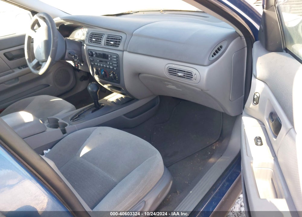 2004 FORD TAURUS SES VIN: 1FAFP55214A186781