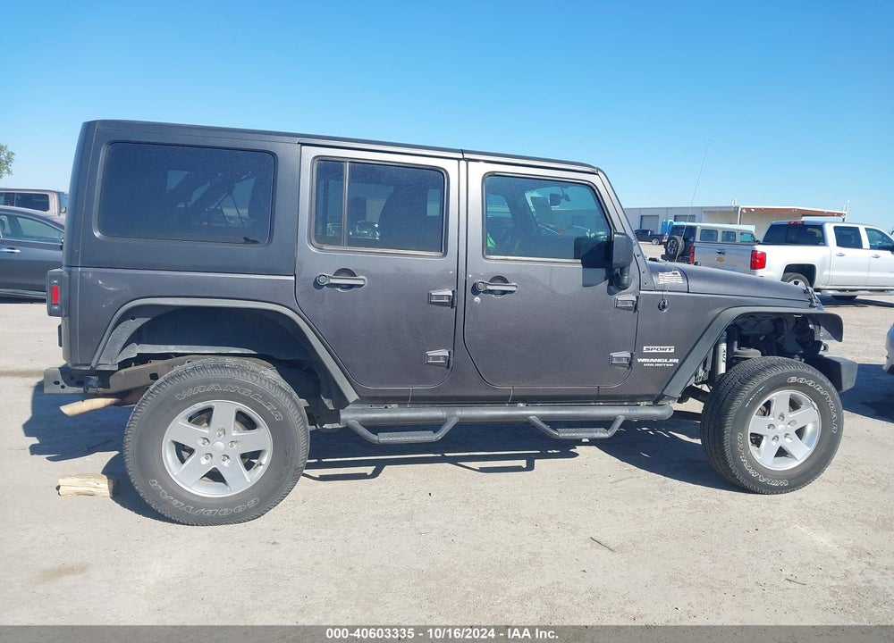 2016 JEEP WRANGLER UNLIMITED SPORT VIN: 1C4BJWDG5GL167396