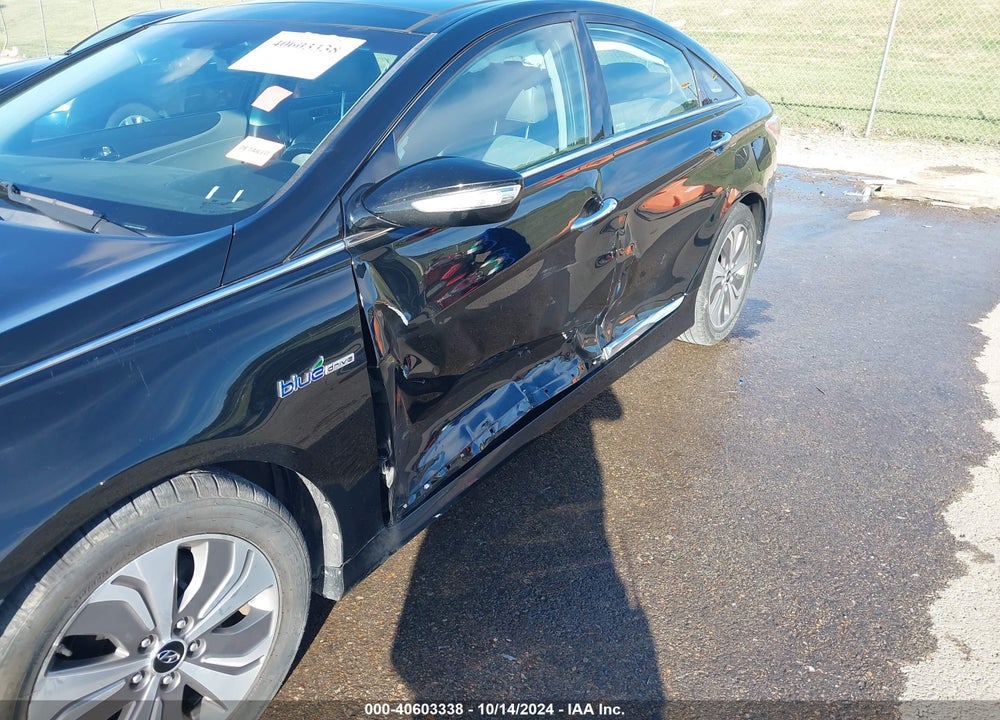 2013 HYUNDAI SONATA HYBRID LIMITED VIN: KMHEC4A43DA074384