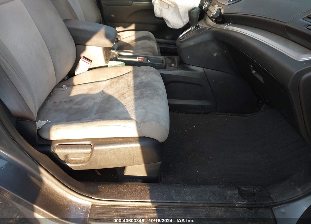 2016 HONDA CR-V SE VIN: 2HKRM4H42GH700402