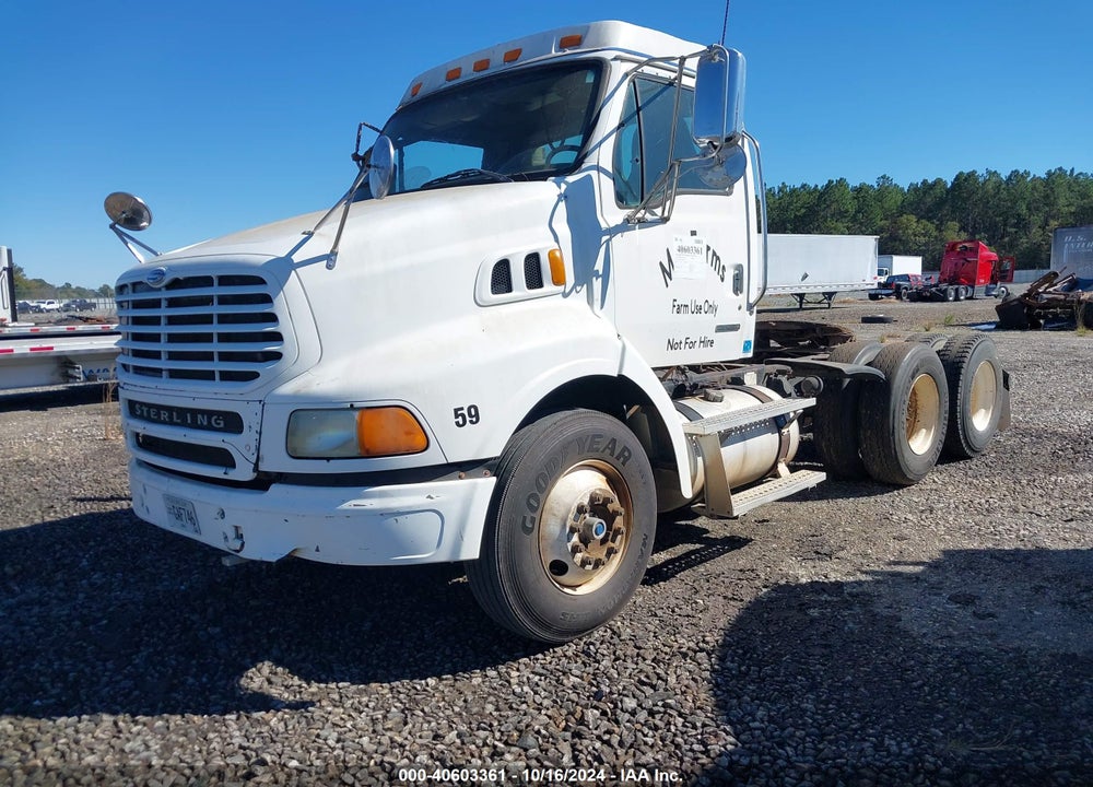 2005 STERLING TRUCK AT 9500 VIN: 2FWJA3CG15AN58026