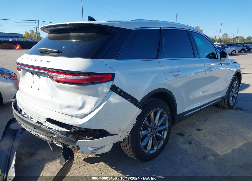 2022 LINCOLN CORSAIR STANDARD VIN: 5LMCJ1D91NUL29811