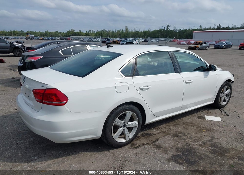 2013 VOLKSWAGEN PASSAT 2.5L SE VIN: 1VWBH7A39DC022115