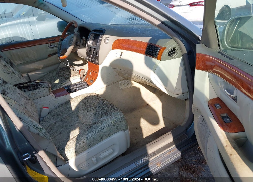 2001 LEXUS LS 430 VIN: JTHBN30F310038905