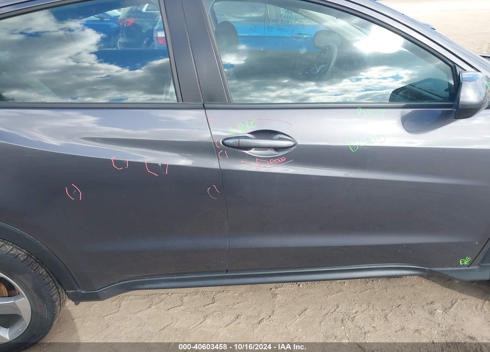 2020 HONDA HR-V AWD LX VIN: 3CZRU6H37LM725961