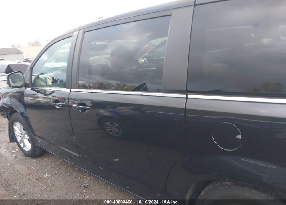 2018 DODGE GRAND CARAVAN SXT VIN: 2C4RDGCG4JR209018