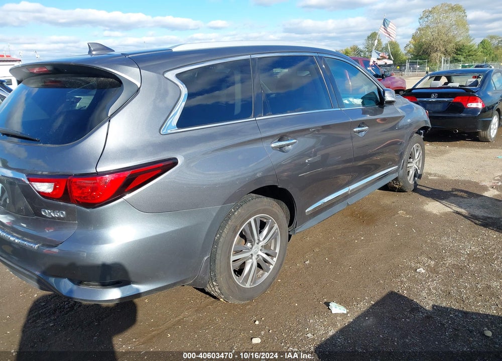 2017 INFINITI QX60 VIN: 5N1DL0MM2HC554992
