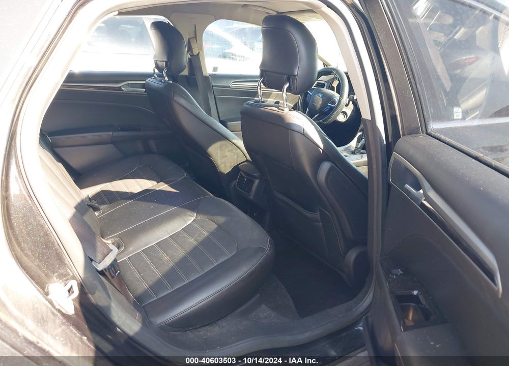 2014 FORD FUSION SE VIN: 3FA6P0HD8ER113074