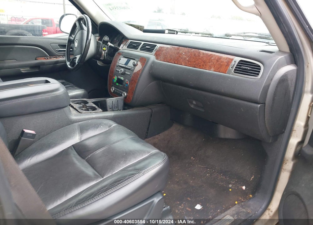 2007 CHEVROLET TAHOE LT VIN: 1GNFC13087J382986
