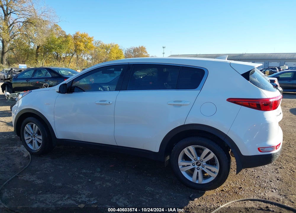 2017 KIA SPORTAGE LX VIN: KNDPMCAC1H7158685