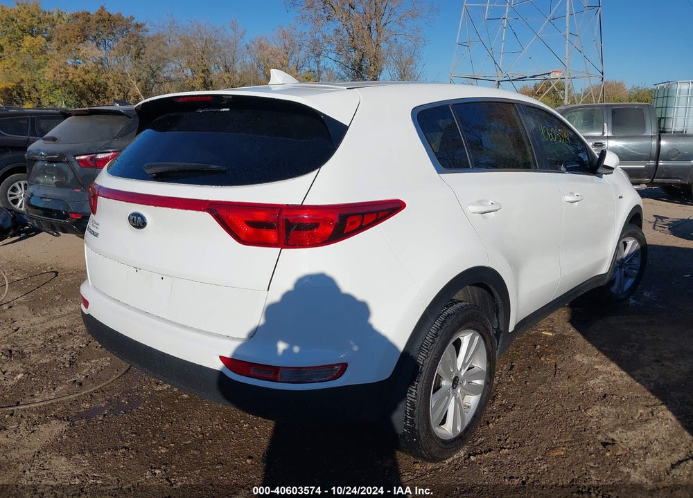 2017 KIA SPORTAGE LX VIN: KNDPMCAC1H7158685