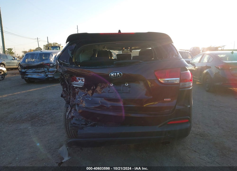 2017 KIA SORENTO 2.4L LX VIN: 5XYPG4A39HG266391