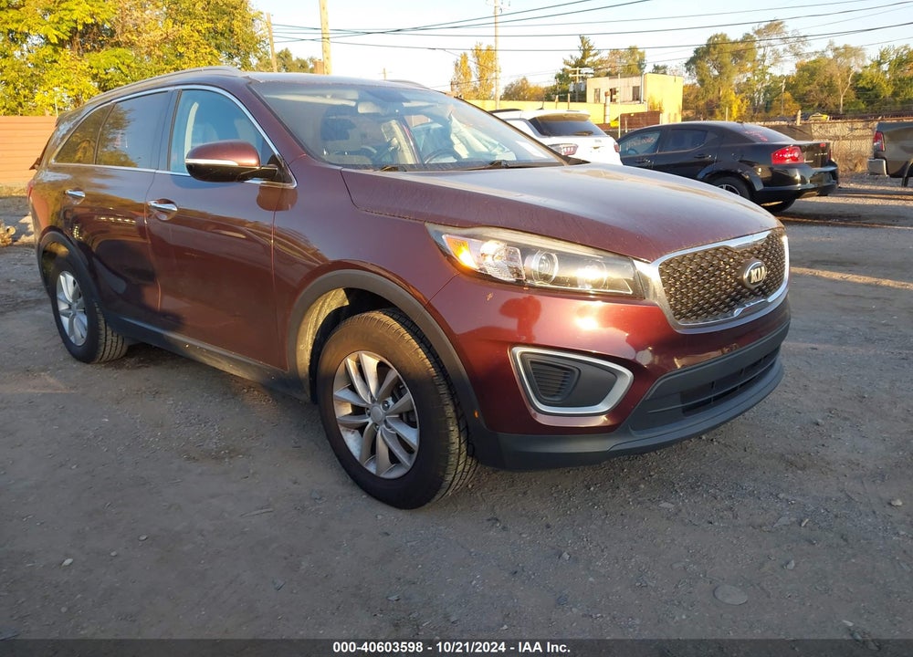 2017 KIA SORENTO 2.4L LX VIN: 5XYPG4A39HG266391