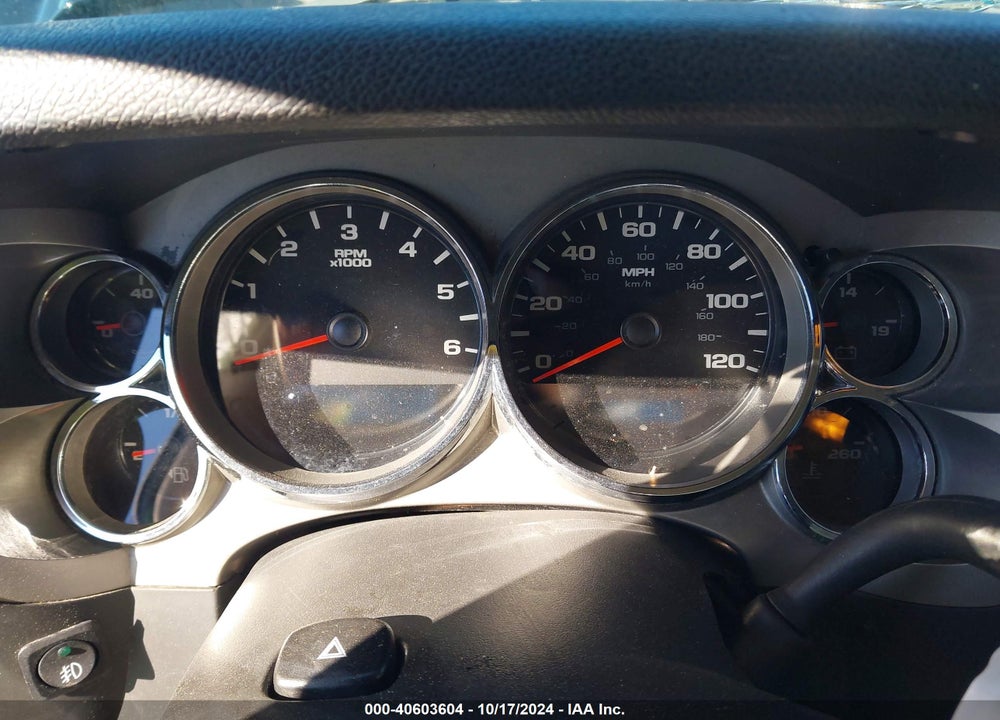 2011 CHEVROLET SILVERADO 1500 LT VIN: 1GCRCSE0XBZ123953