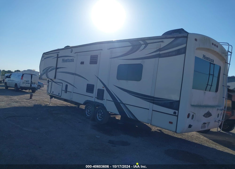 2014 KEYSTONE MONTANA 3625RE VIN: 4YDF36220E4701072