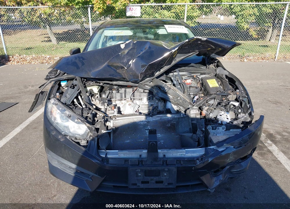 2018 HONDA CIVIC LX VIN: 19XFC2F52JE209426