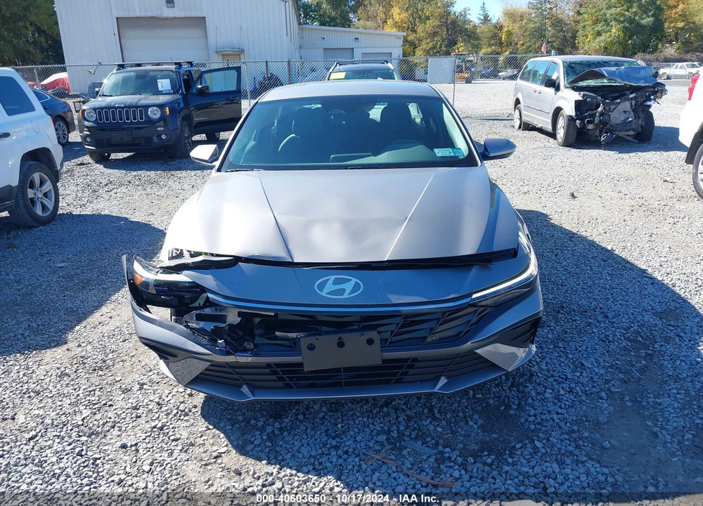 2024 HYUNDAI ELANTRA SEL VIN: KMHLM4DG4RU809793