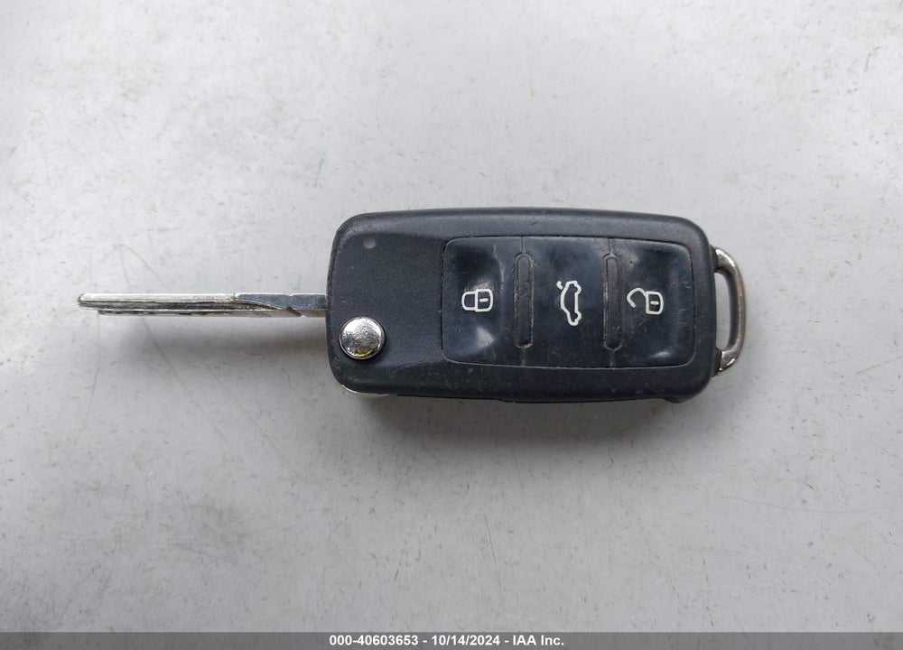 2014 VOLKSWAGEN BEETLE 2.5L ENTRY VIN: 3VWFP7AT9EM623271