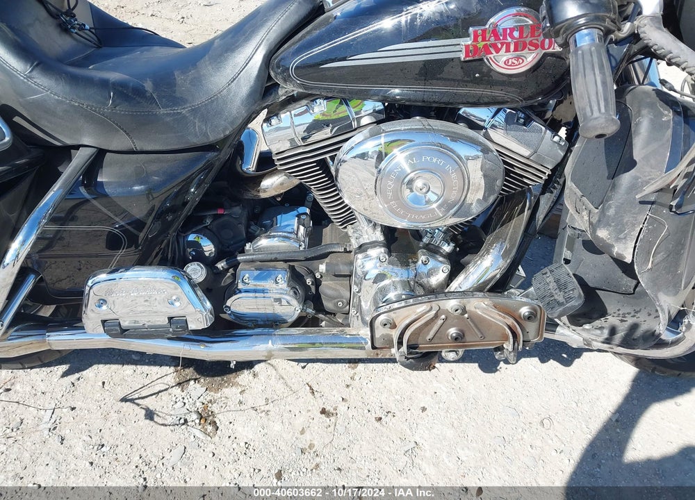 2005 HARLEY-DAVIDSON FLHTCUI VIN: 1HD1FCW165Y648003
