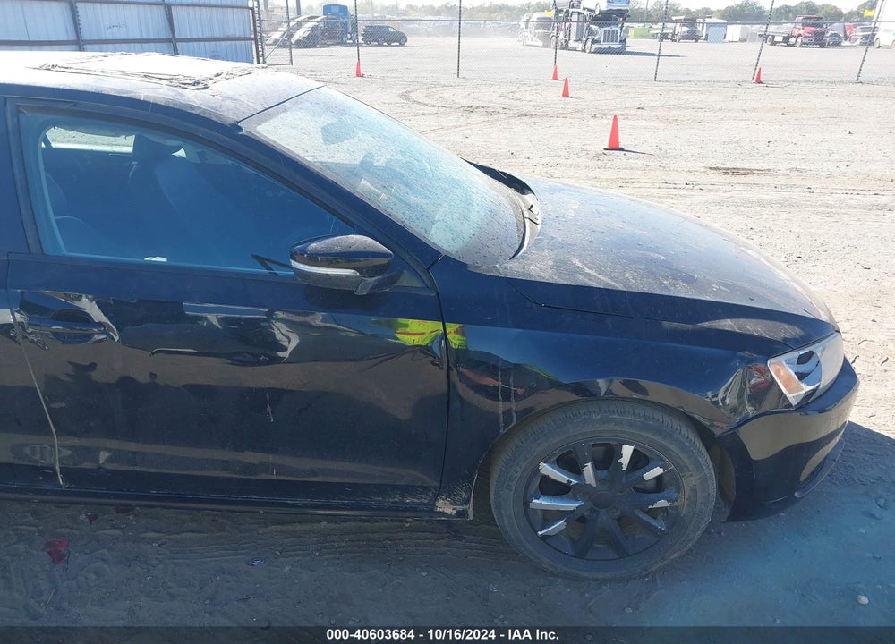 2012 VOLKSWAGEN JETTA VIN: 3VWDX7AJ1CM389176