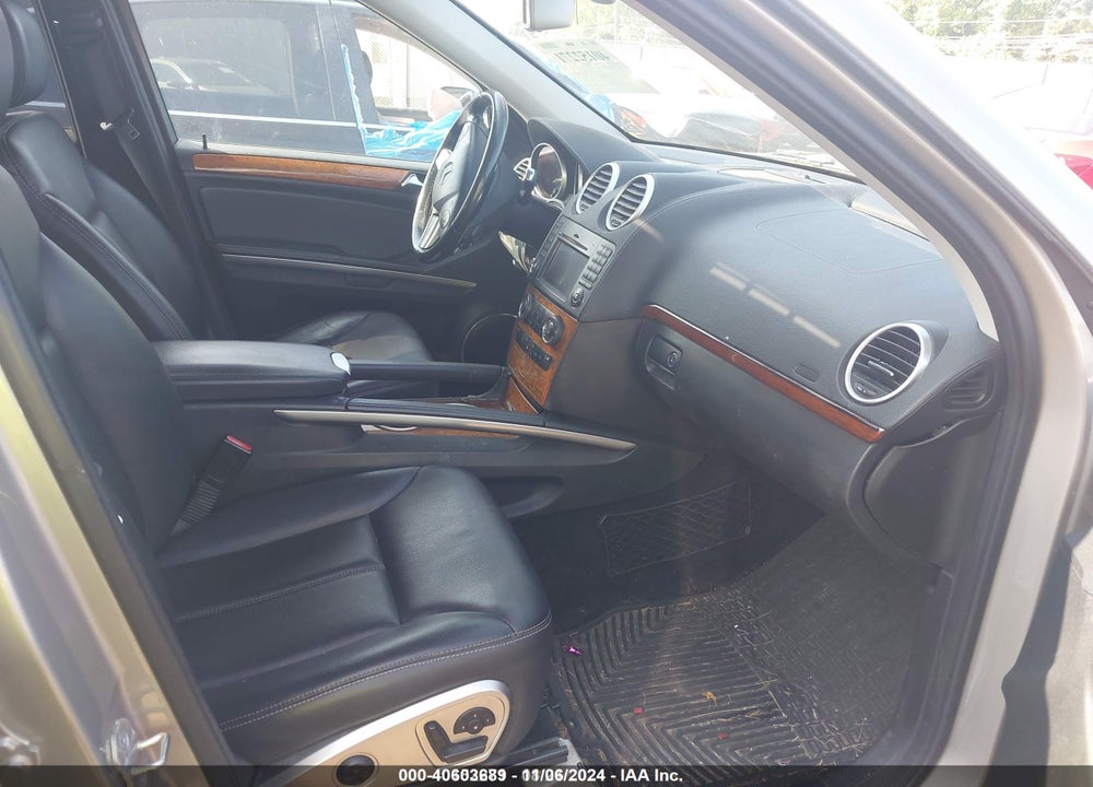 2009 MERCEDES-BENZ GL 450 4MATIC VIN: 4JGBF71E09A460918