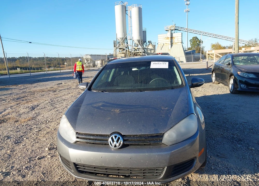 2011 VOLKSWAGEN GOLF 2.5L 4-DOOR VIN: WVWDA7AJ1BW040392