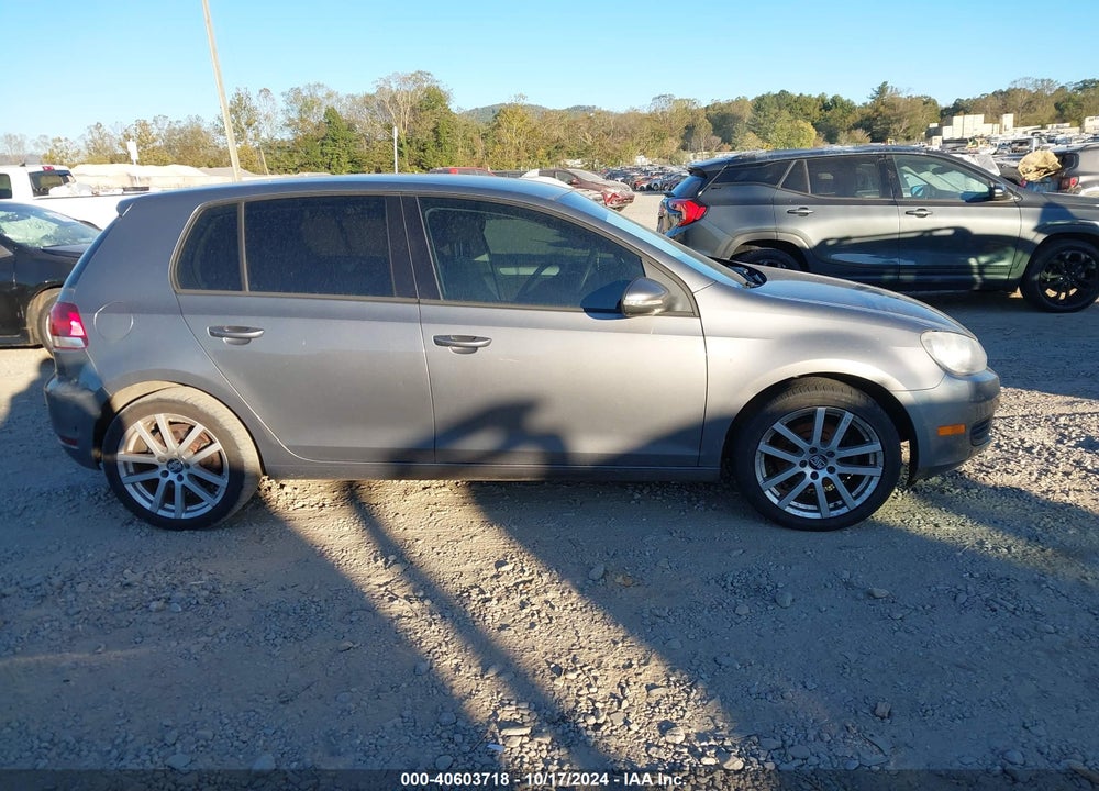 2011 VOLKSWAGEN GOLF 2.5L 4-DOOR VIN: WVWDA7AJ1BW040392