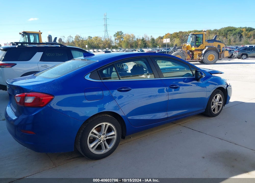 2017 CHEVROLET CRUZE LT AUTO VIN: 1G1BE5SM8H7274758