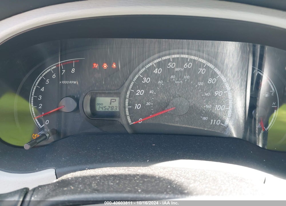 2014 TOYOTA SIENNA LE V6 8 PASSENGER VIN: 5TDKK3DC8ES452971