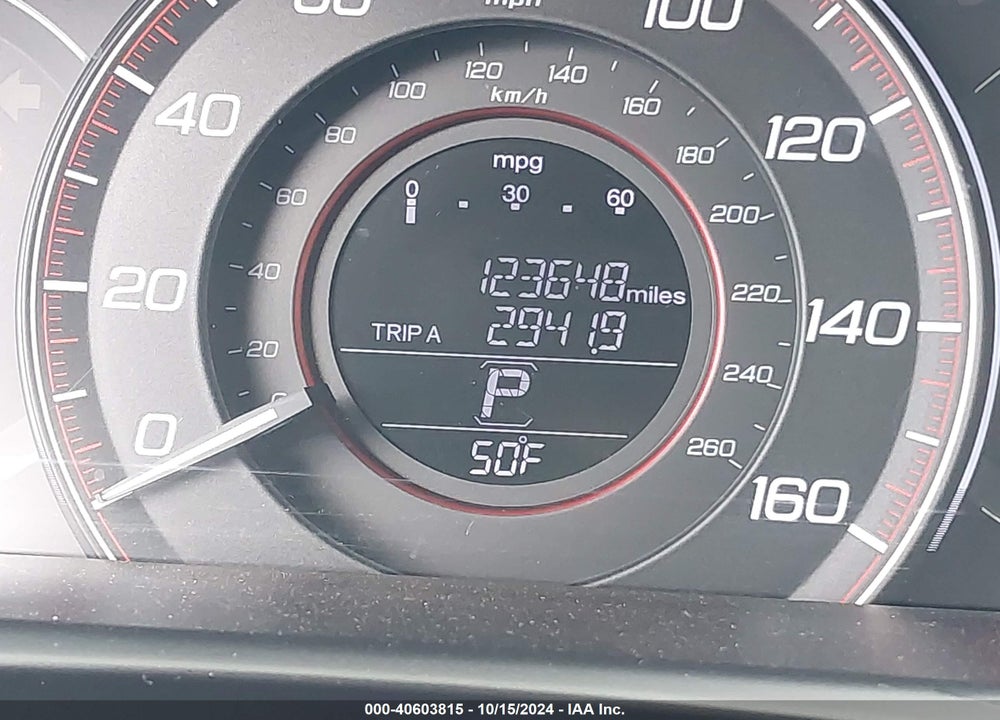 2015 HONDA ACCORD SPORT VIN: 1HGCR2F52FA224702