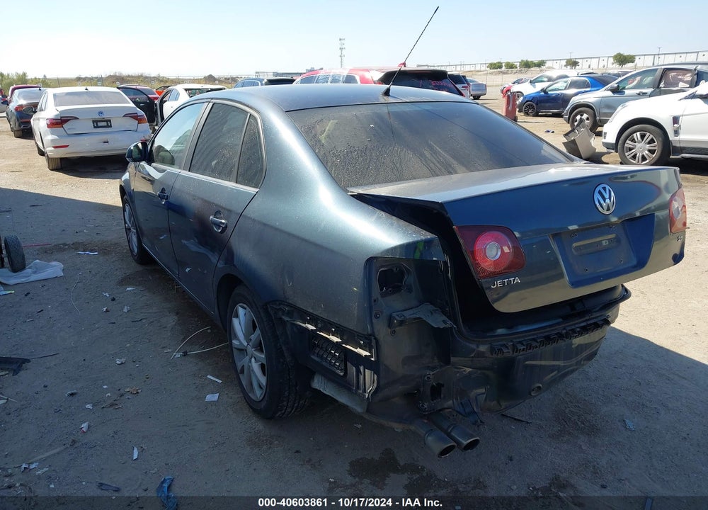 2010 VOLKSWAGEN JETTA LIMITED EDITION VIN: 3VWRX7AJ9AM149800