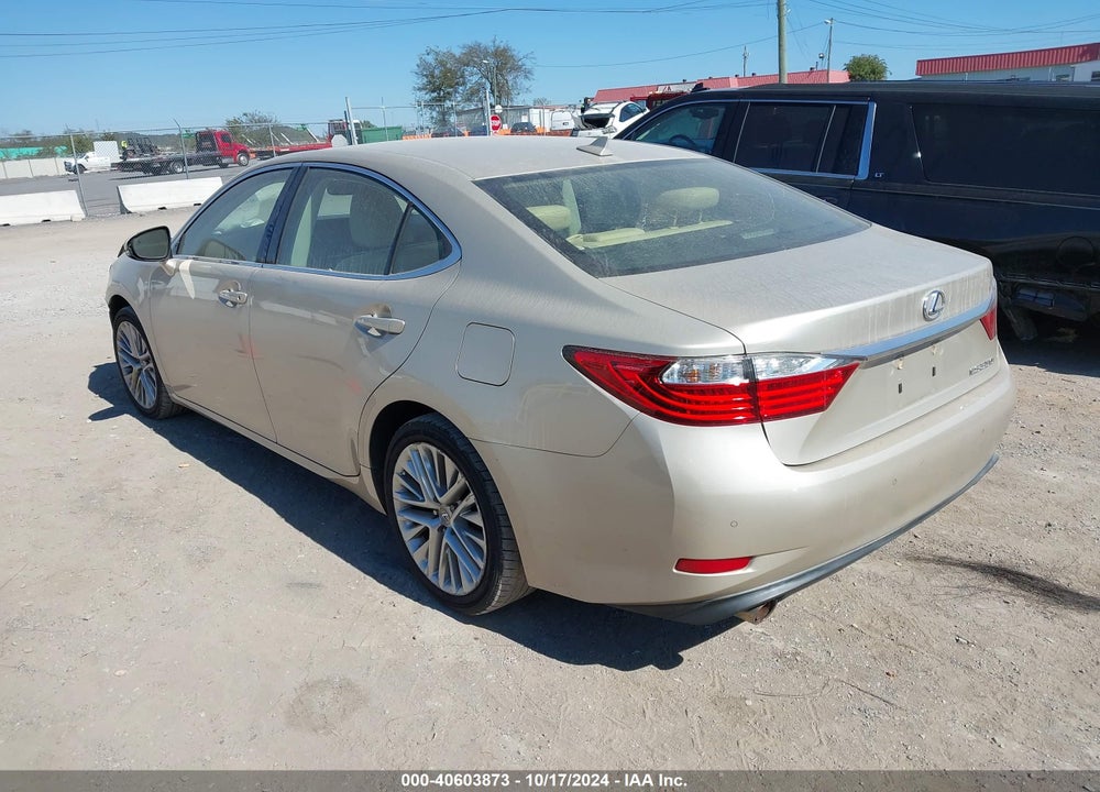 2013 LEXUS ES 350 VIN: JTHBK1GG8D2007427