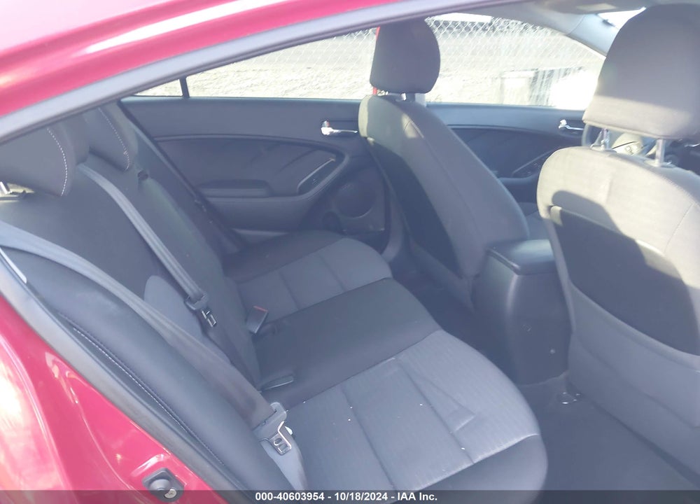 2015 KIA FORTE LX VIN: KNAFX4A61F5435182