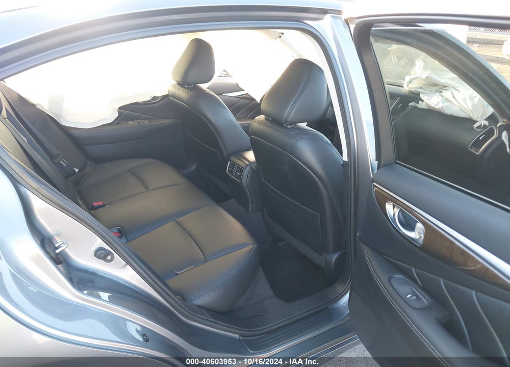 2019 INFINITI Q50 3.0T LUXE VIN: JN1EV7AR9KM553614