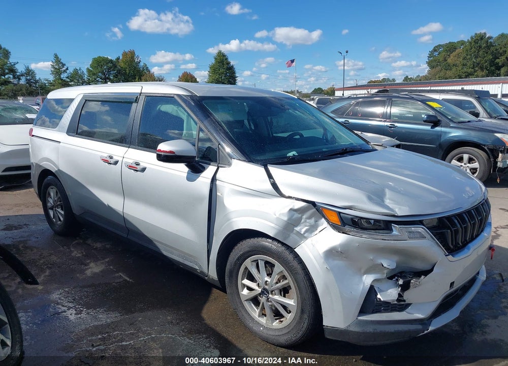 2022 KIA CARNIVAL MPV LX SEAT PACKAGE VIN: KNDNB4H38N6160444