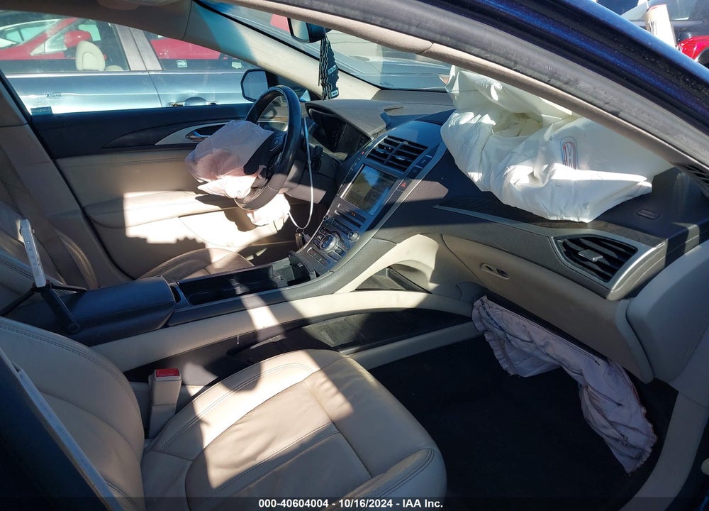 2017 LINCOLN MKZ SELECT VIN: 3LN6L5C93HR664843