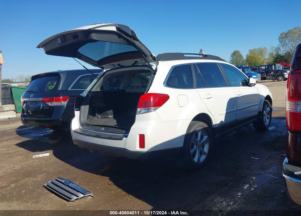 2014 SUBARU OUTBACK 2.5I LIMITED VIN: 4S4BRBKCXE3247187