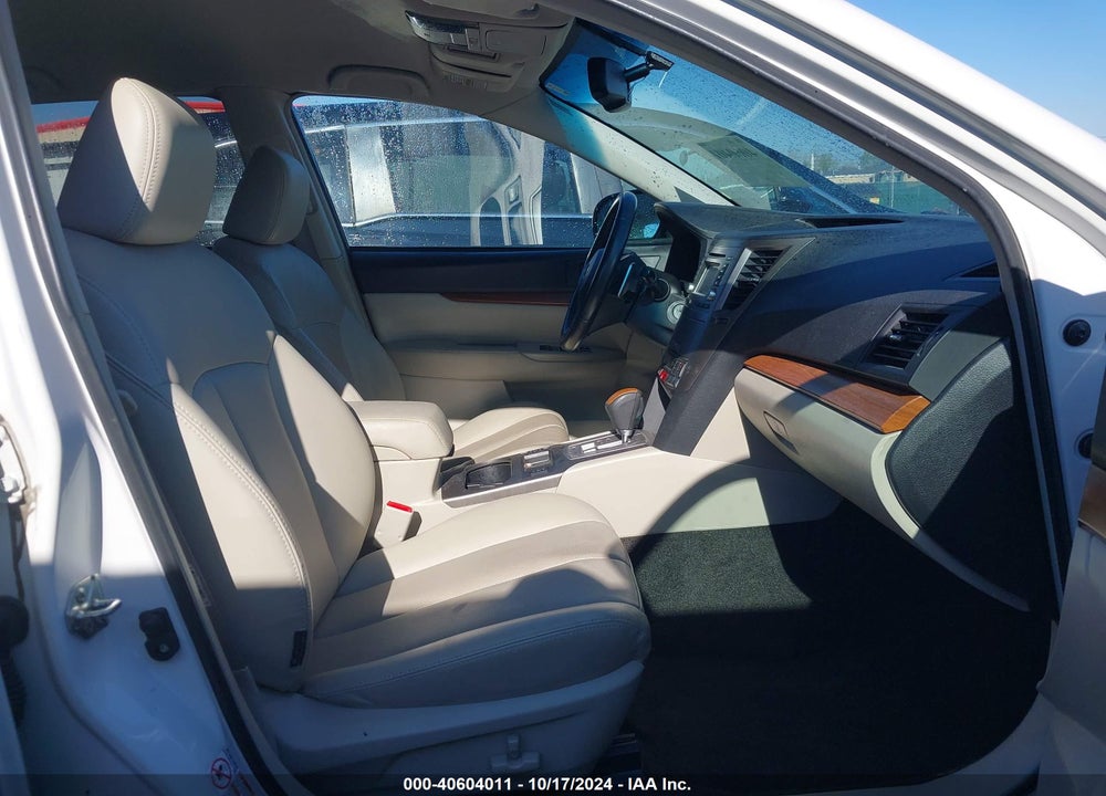 2014 SUBARU OUTBACK 2.5I LIMITED VIN: 4S4BRBKCXE3247187