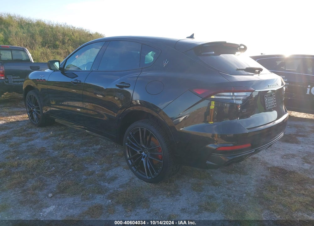 2023 MASERATI LEVANTE TROFEO VIN: ZN661ZUT2PX407365