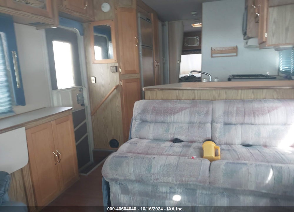 1994 FORD ECONOLINE E350 CUTAWAY VAN VIN: 1FDKE30G3RHB92727